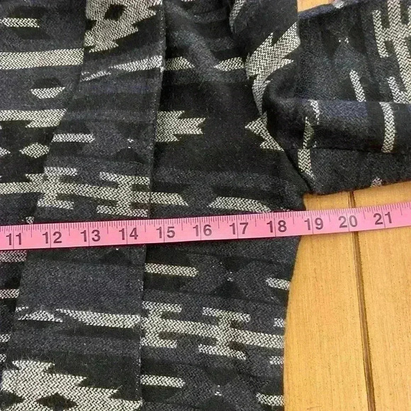 Tulle Anthropologie Womens Aztec Hooded Wrap Coat Wool Blend Pocket Gray Blue M - Picture 13 of 14